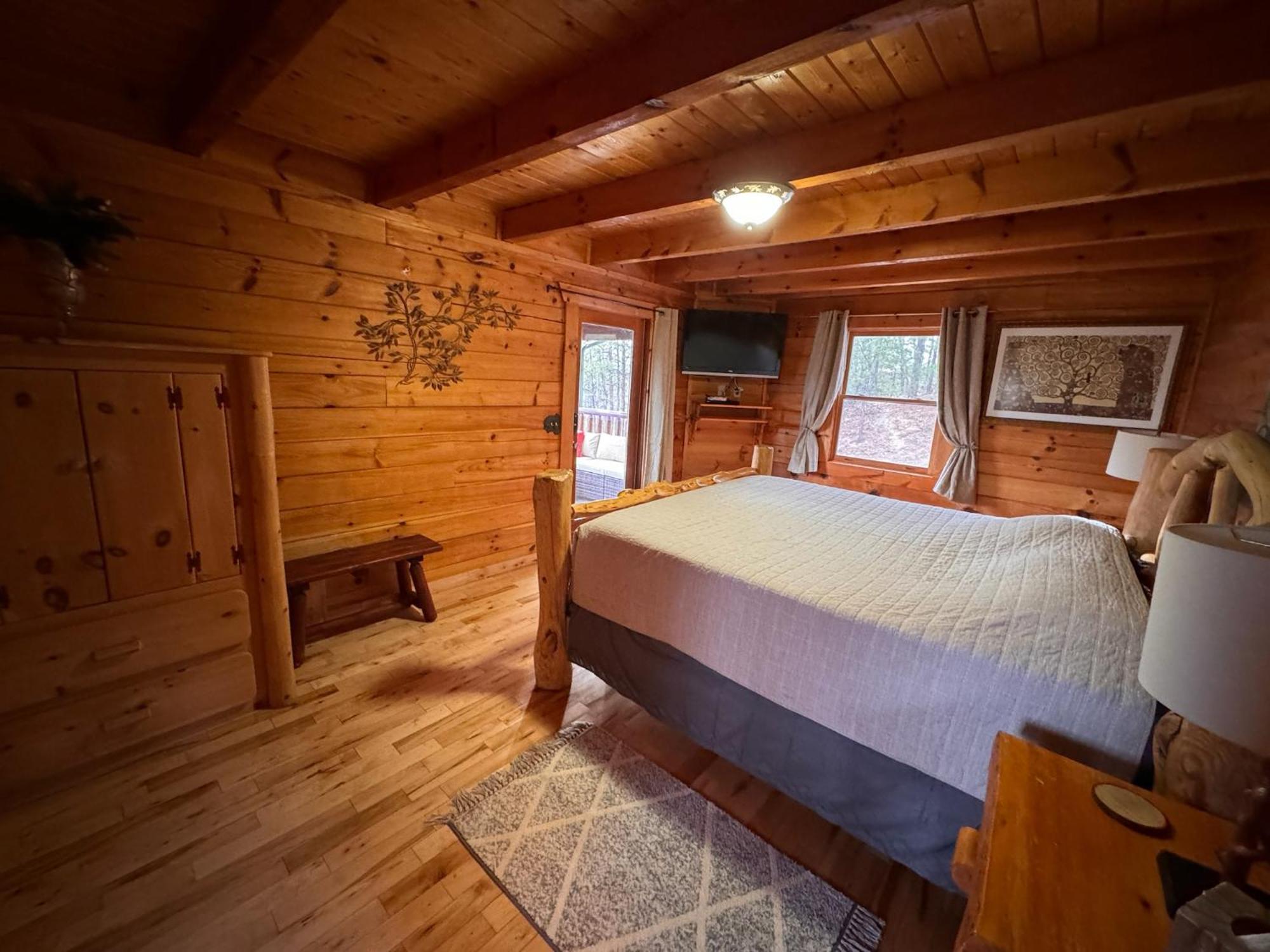 Smoky Paws - 5-Star Cabin, Stunning Mountain Views, New Hot Tub, Tranquil, Gigabit Internet, Free L2 Ev Villa Pigeon Forge Bagian luar foto