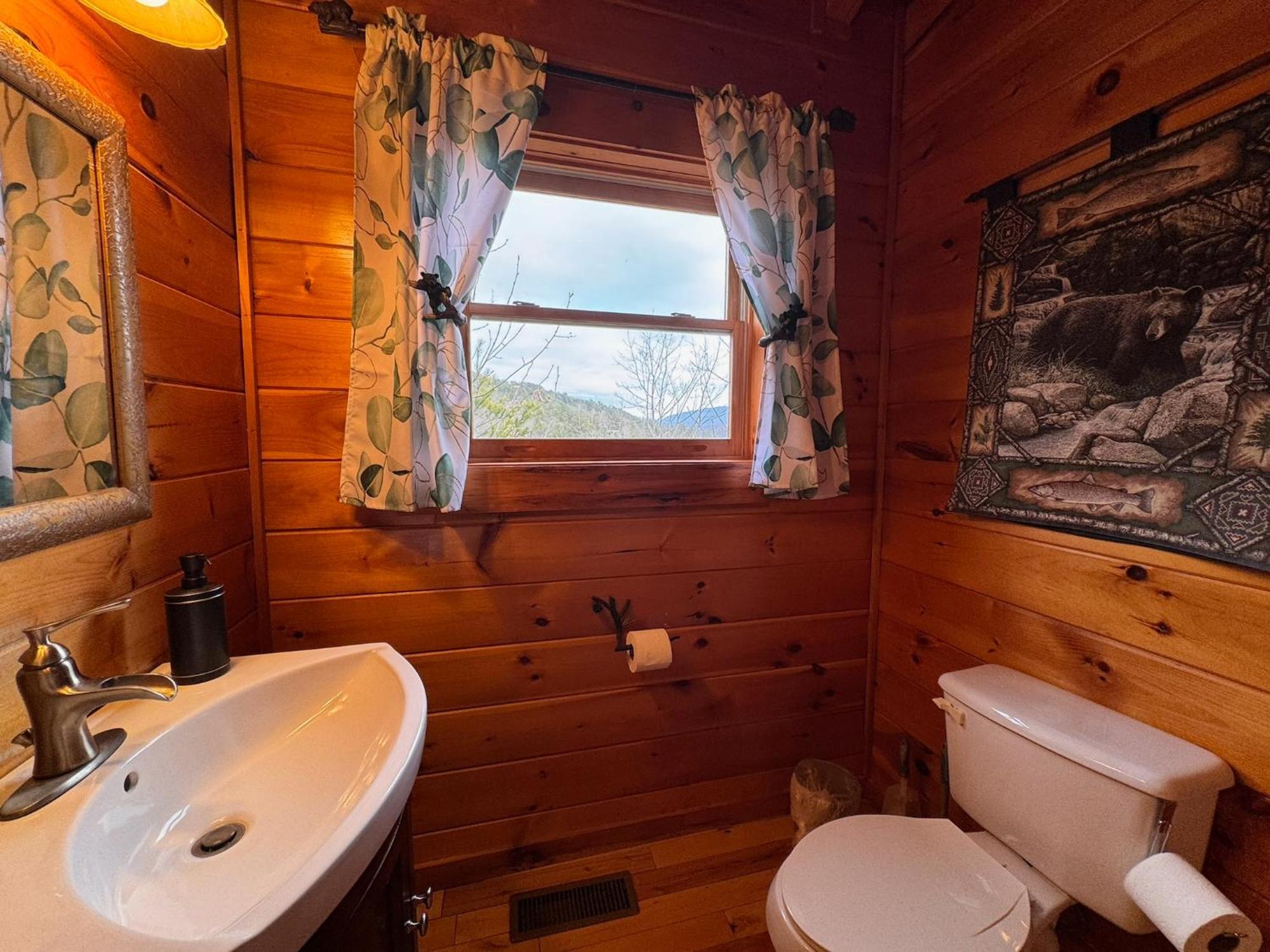 Smoky Paws - 5-Star Cabin, Stunning Mountain Views, New Hot Tub, Tranquil, Gigabit Internet, Free L2 Ev Villa Pigeon Forge Bagian luar foto